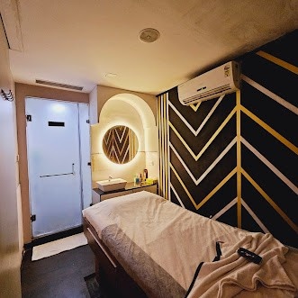 Sumantra Spa bed area